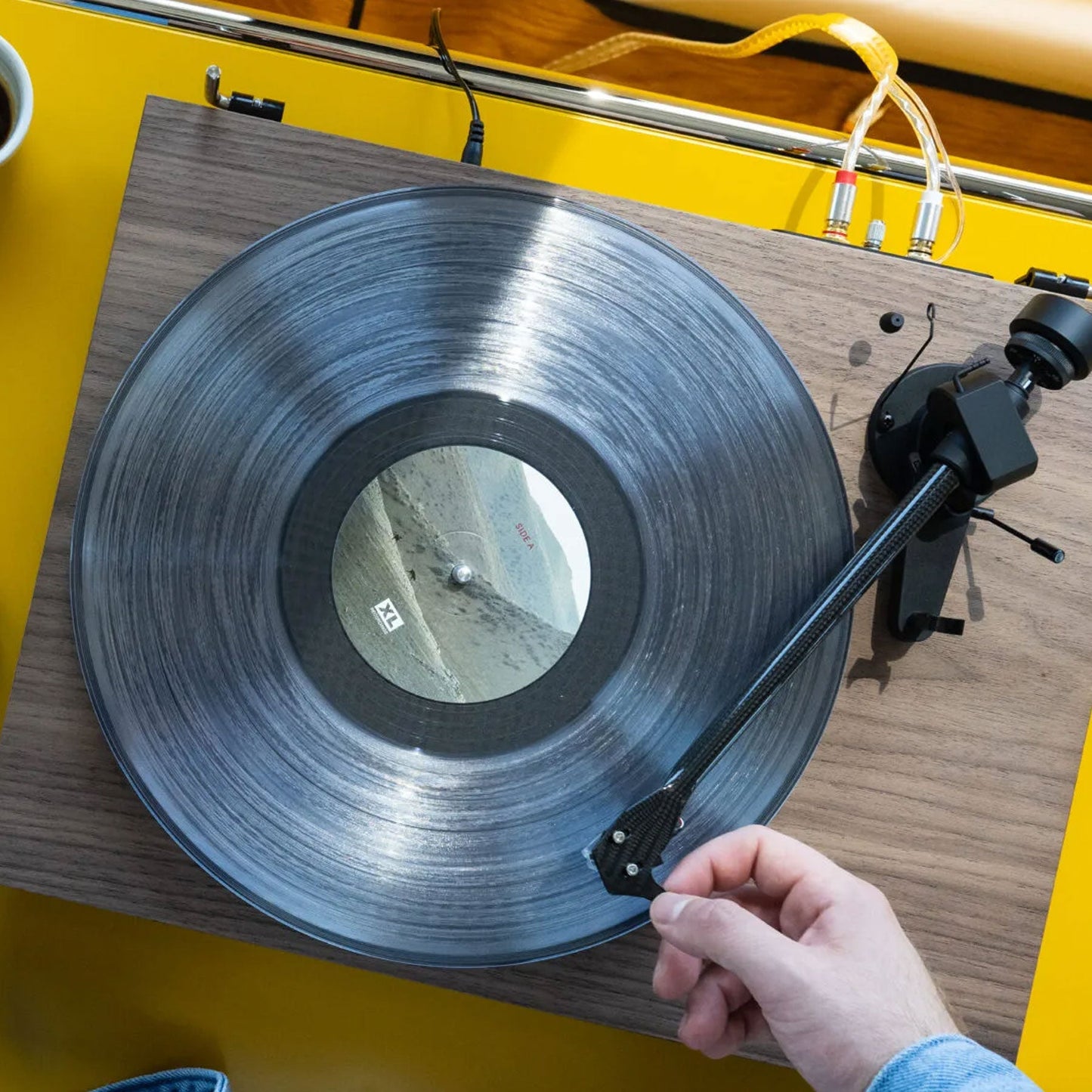 Pro-Ject: Debut EVO 2 Turntable